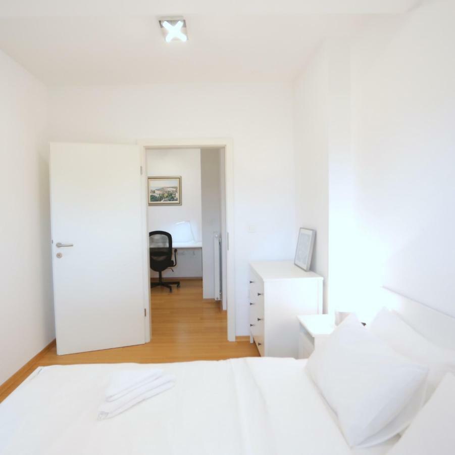 The Loft Appartement Ljubljana Buitenkant foto